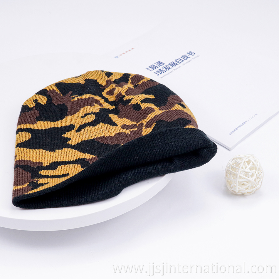 custom camouflage knitted hat